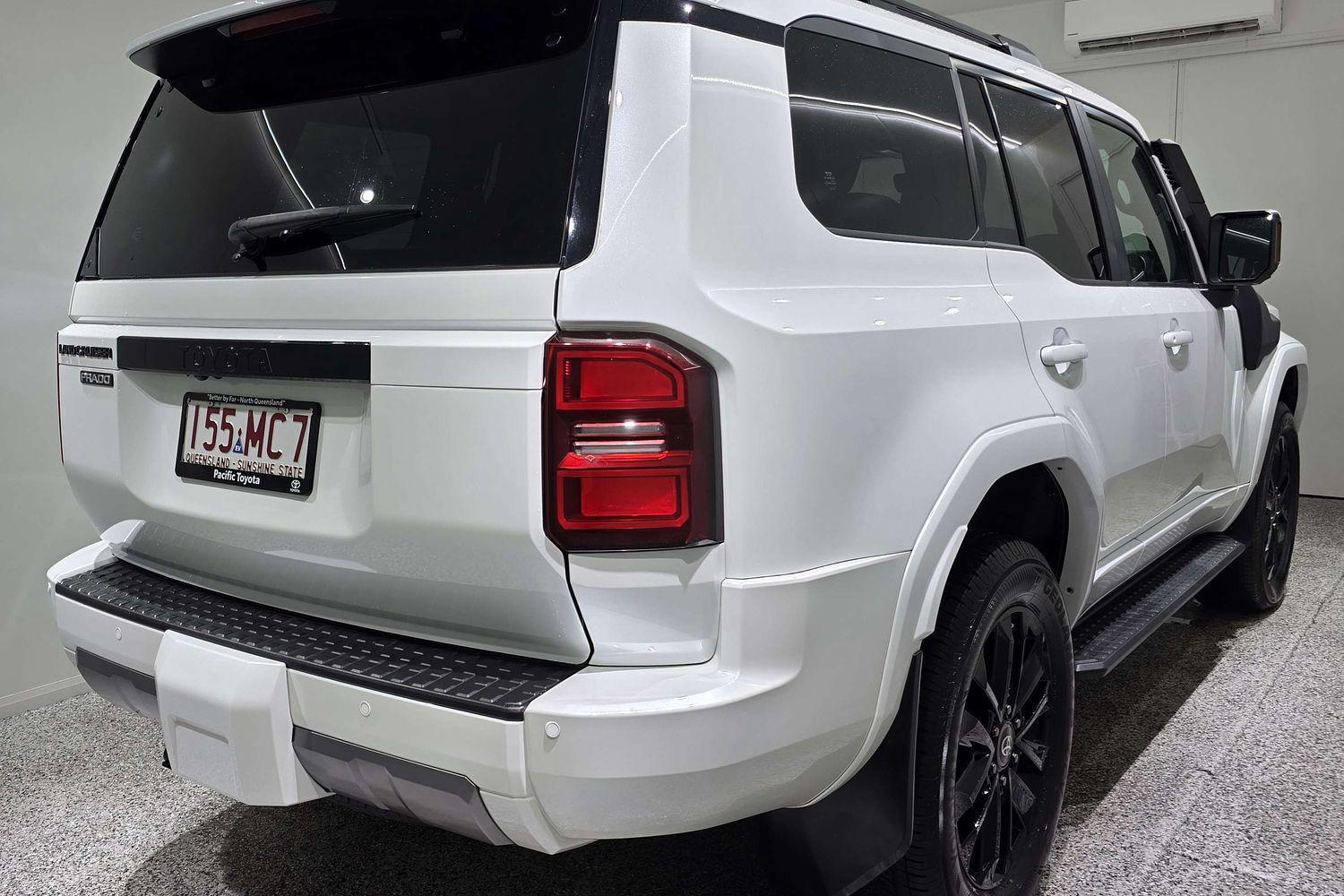 2024 Toyota Landcruiser Prado VX in White