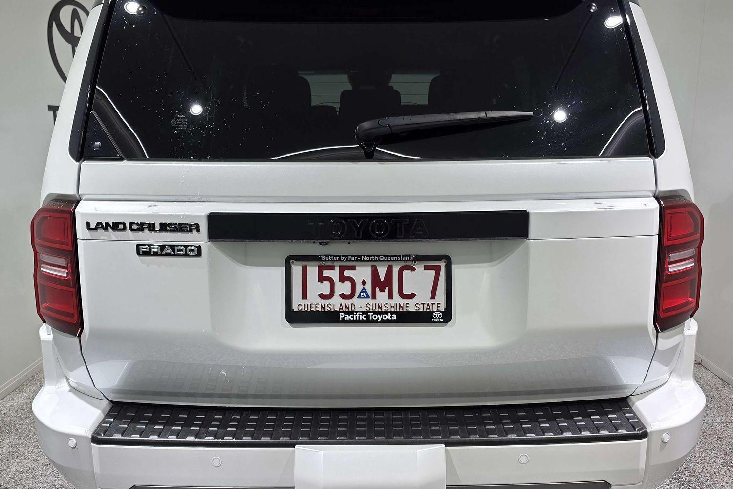 2024 Toyota Landcruiser Prado VX in White