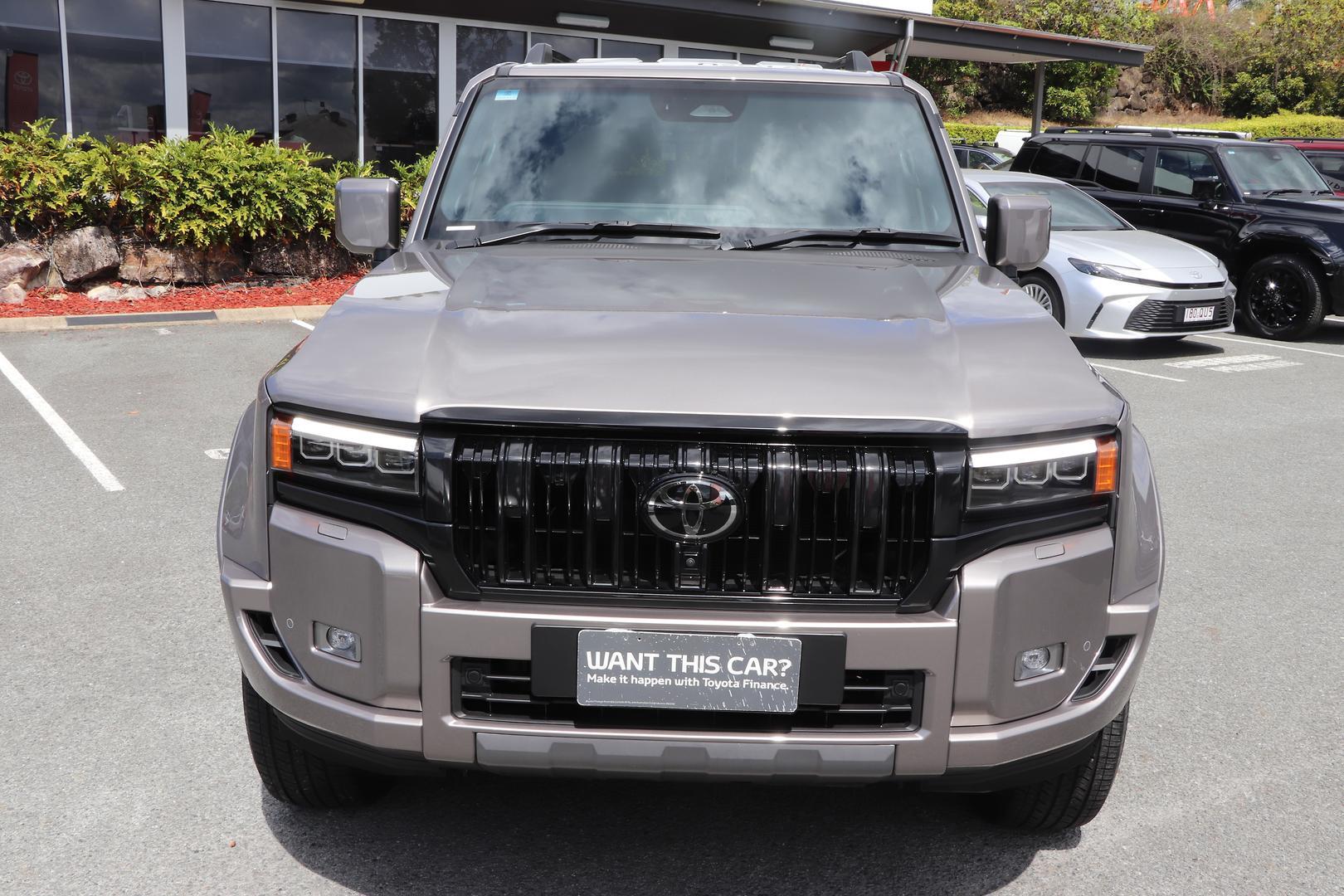 2025 Toyota Landcruiser Prado VX in Bronze