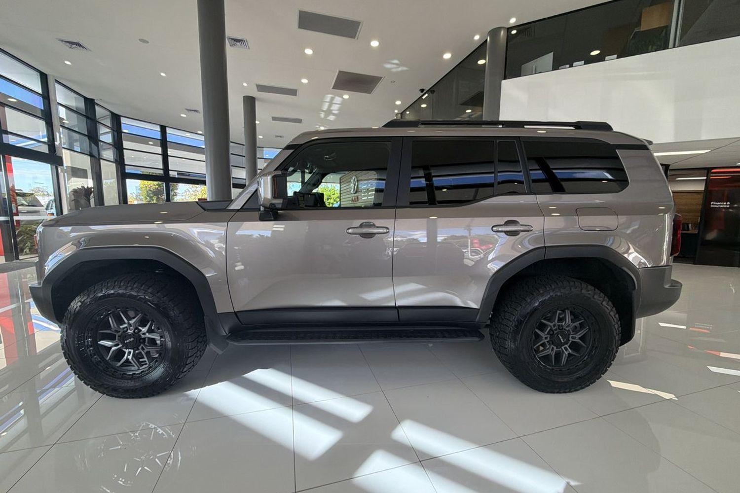 2024 Toyota Landcruiser Prado GXL in Bronze