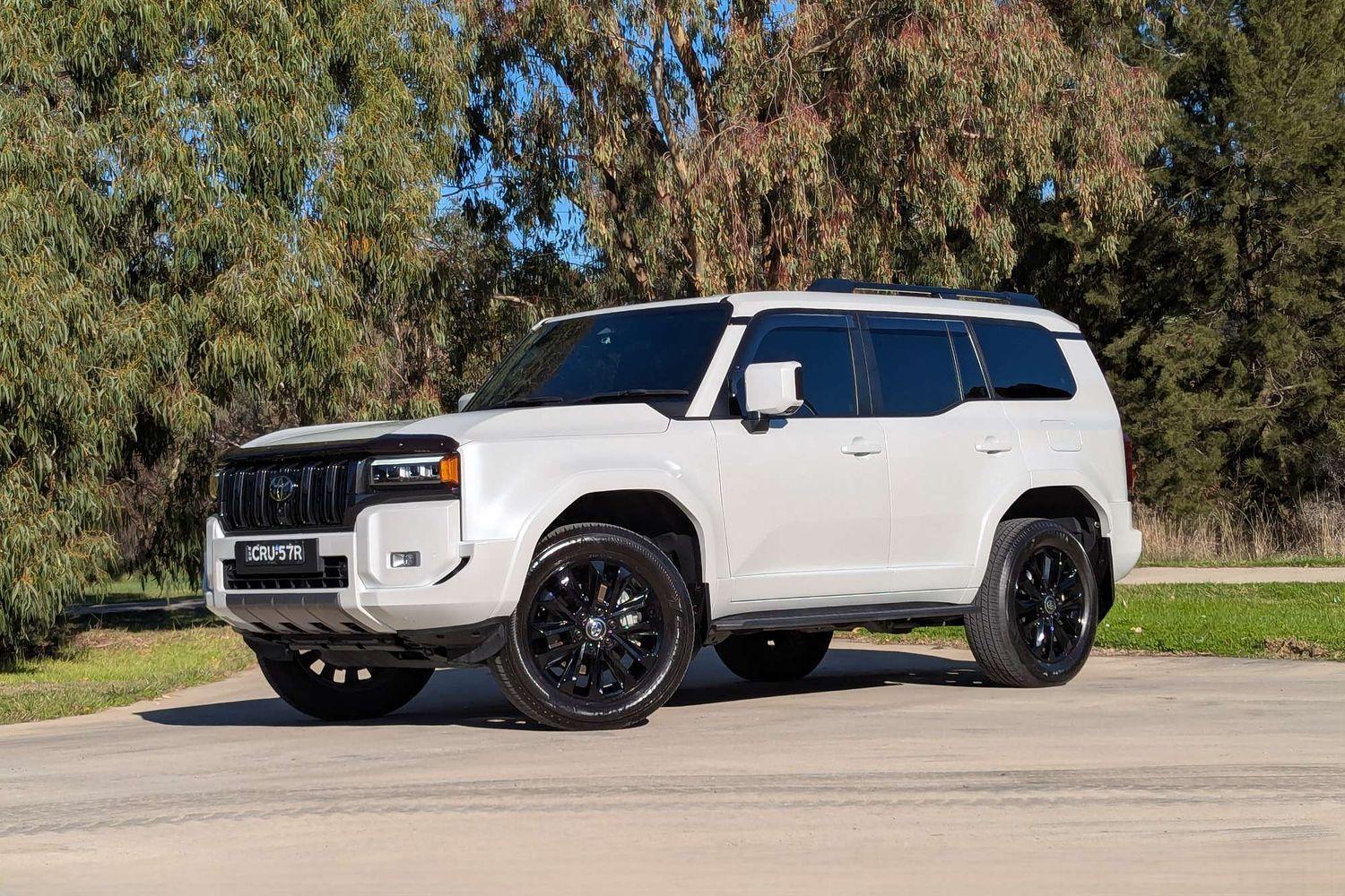 2024 Toyota Landcruiser Prado VX in White