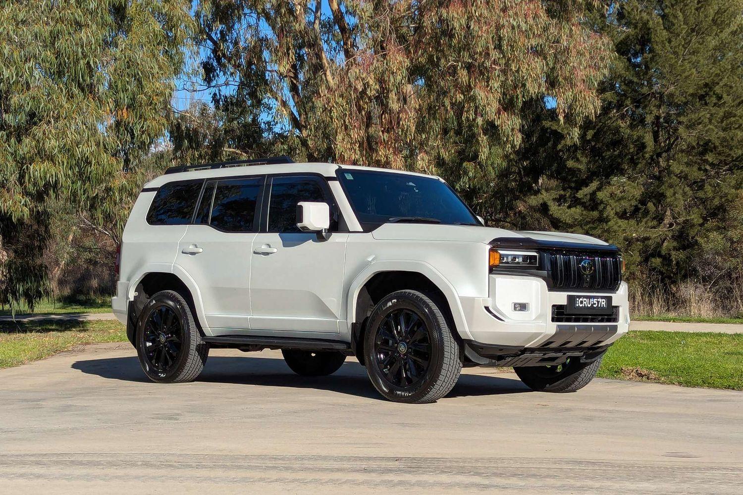 2024 Toyota Landcruiser Prado VX in White