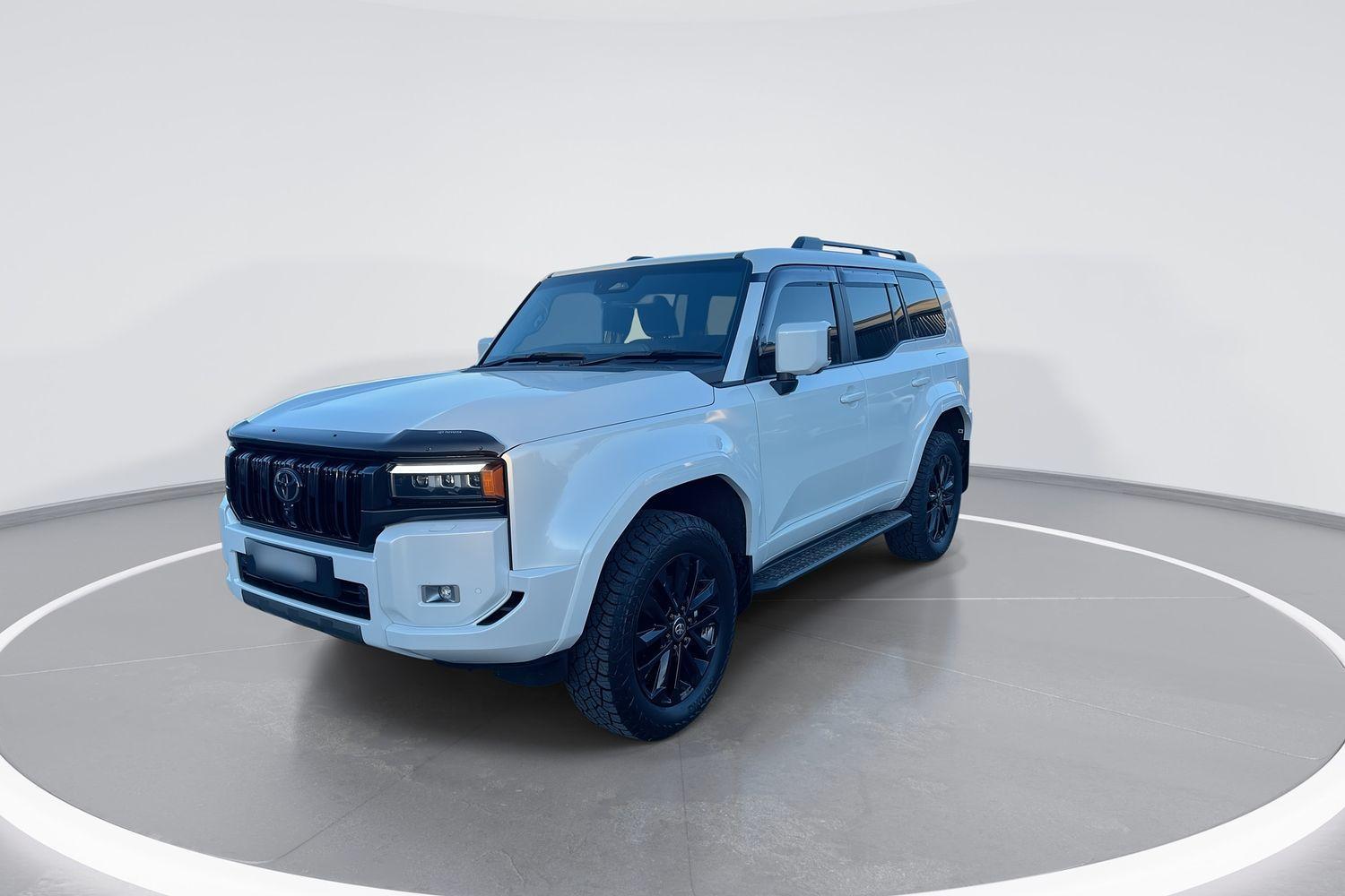 2024 Toyota Landcruiser Prado Kakadu in White