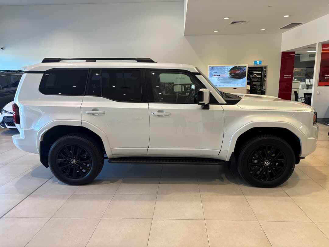2024 Toyota Landcruiser Prado VX in White