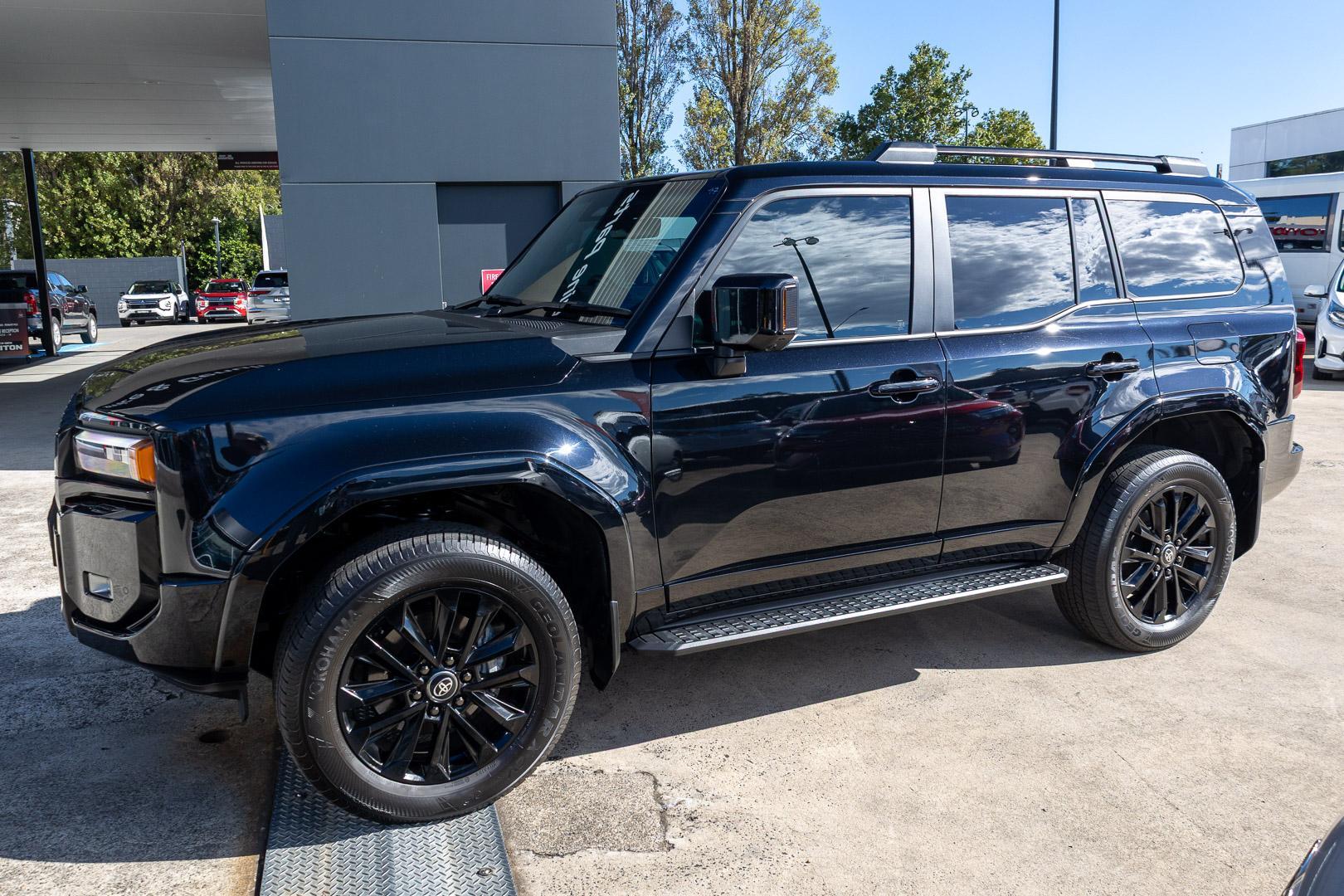2024 Toyota Landcruiser Prado VX in Black