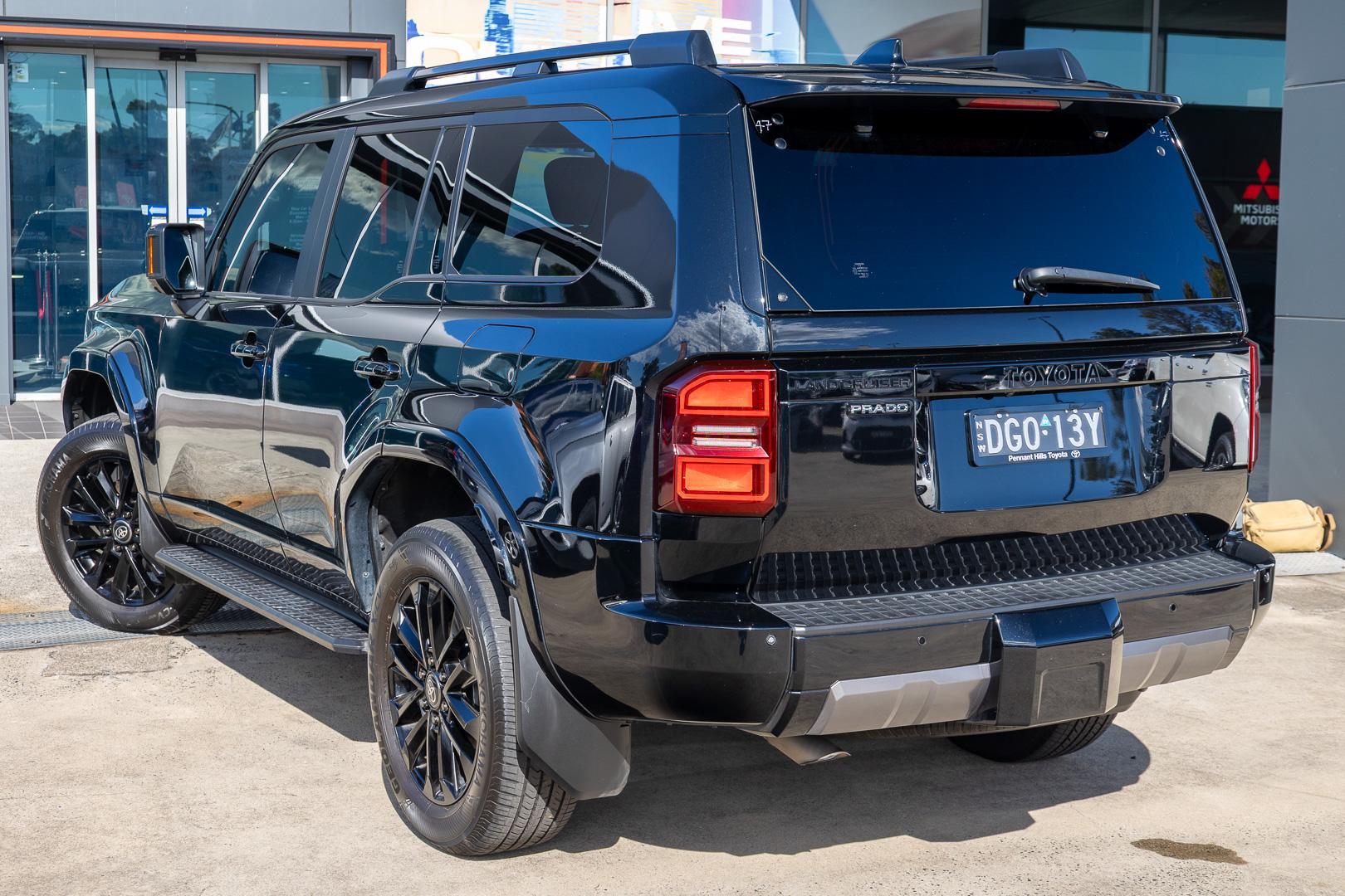 2024 Toyota Landcruiser Prado VX in Black
