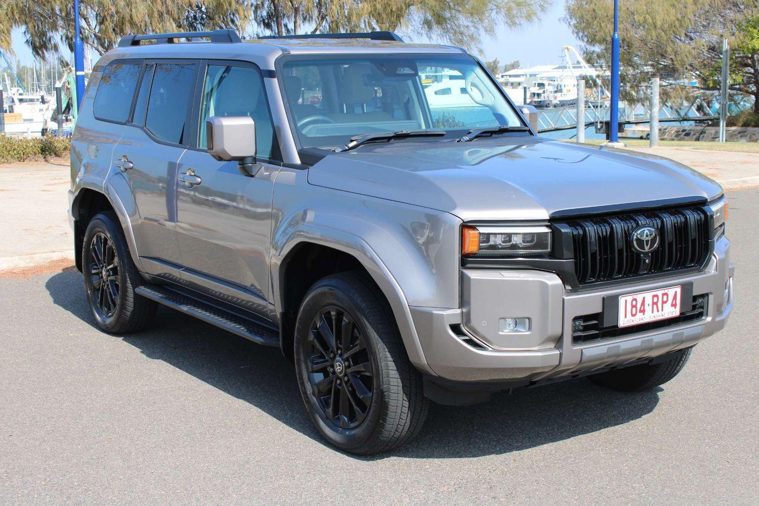 2025 Toyota Landcruiser Prado VX in Bronze