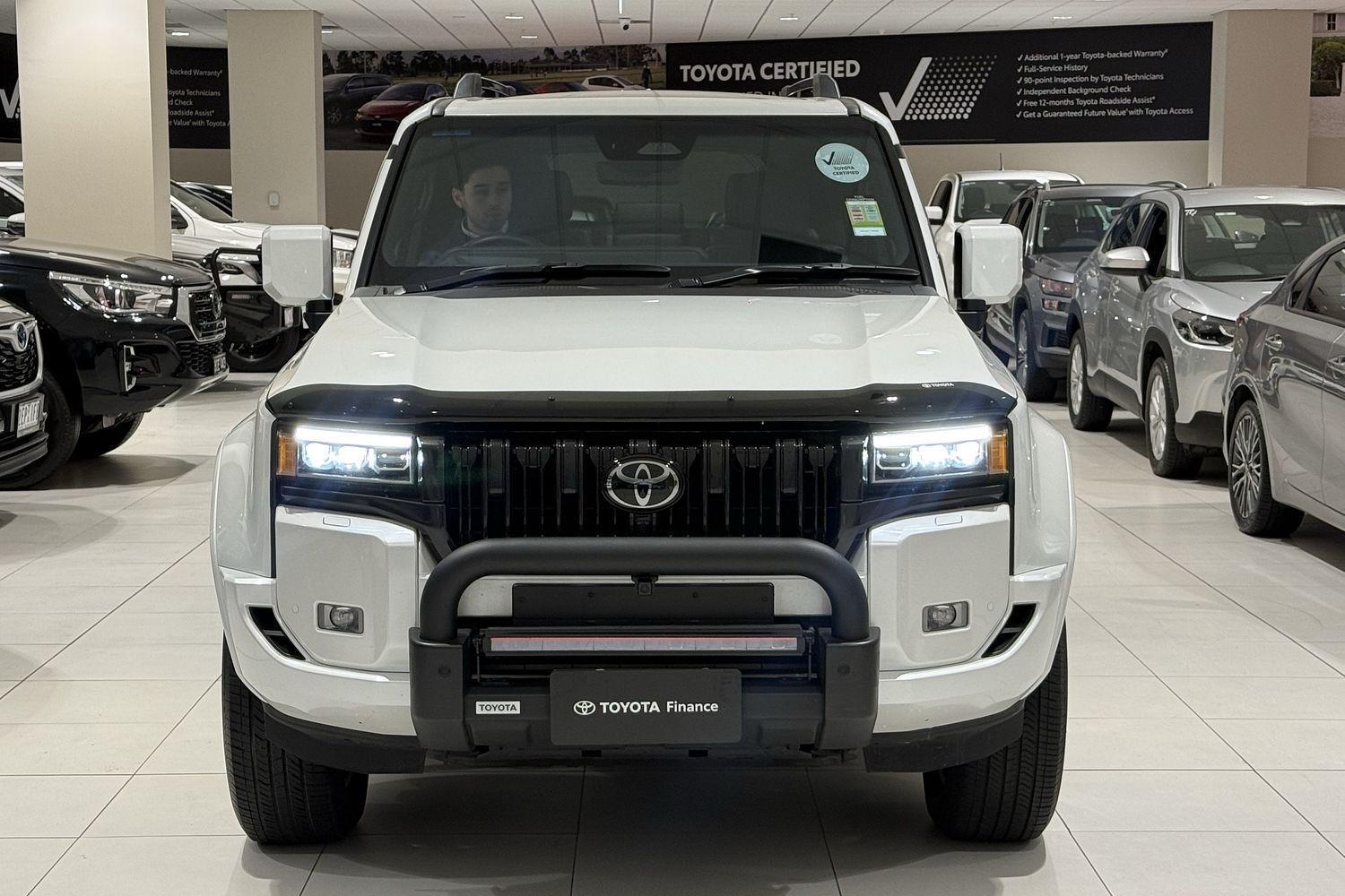 2024 Toyota Landcruiser Prado Kakadu in White