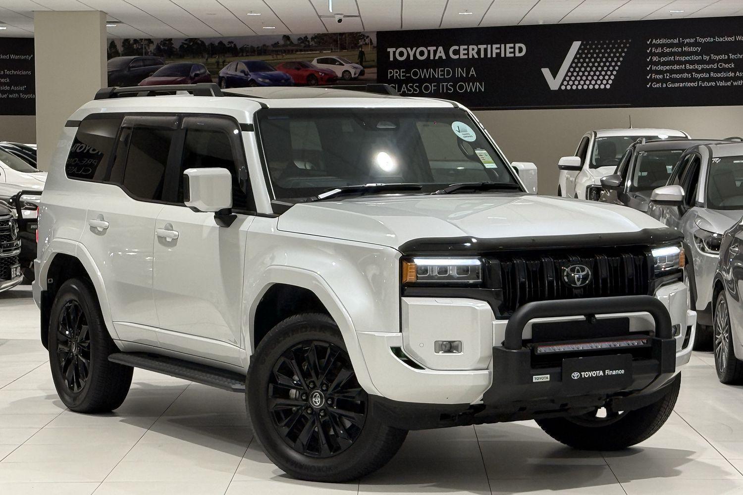 2024 Toyota Landcruiser Prado Kakadu in White