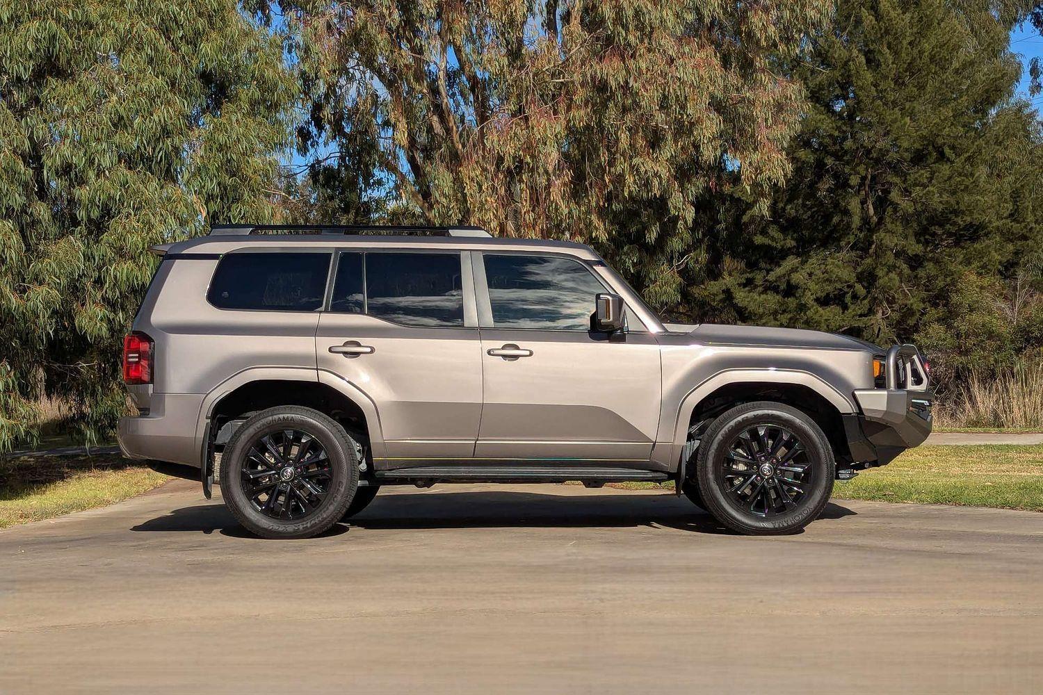2025 Toyota Landcruiser Prado VX in Bronze