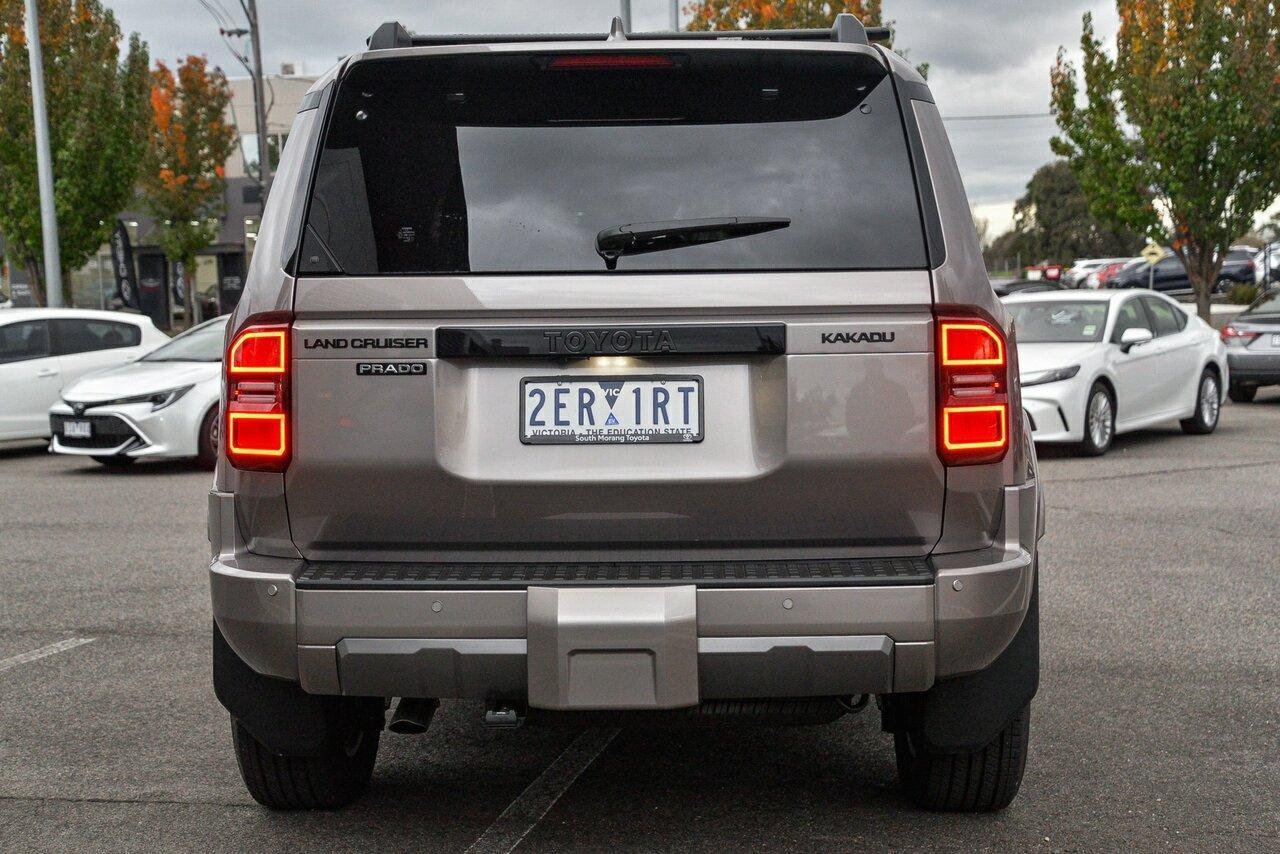 2026 Toyota Landcruiser Prado Kakadu in Bronze