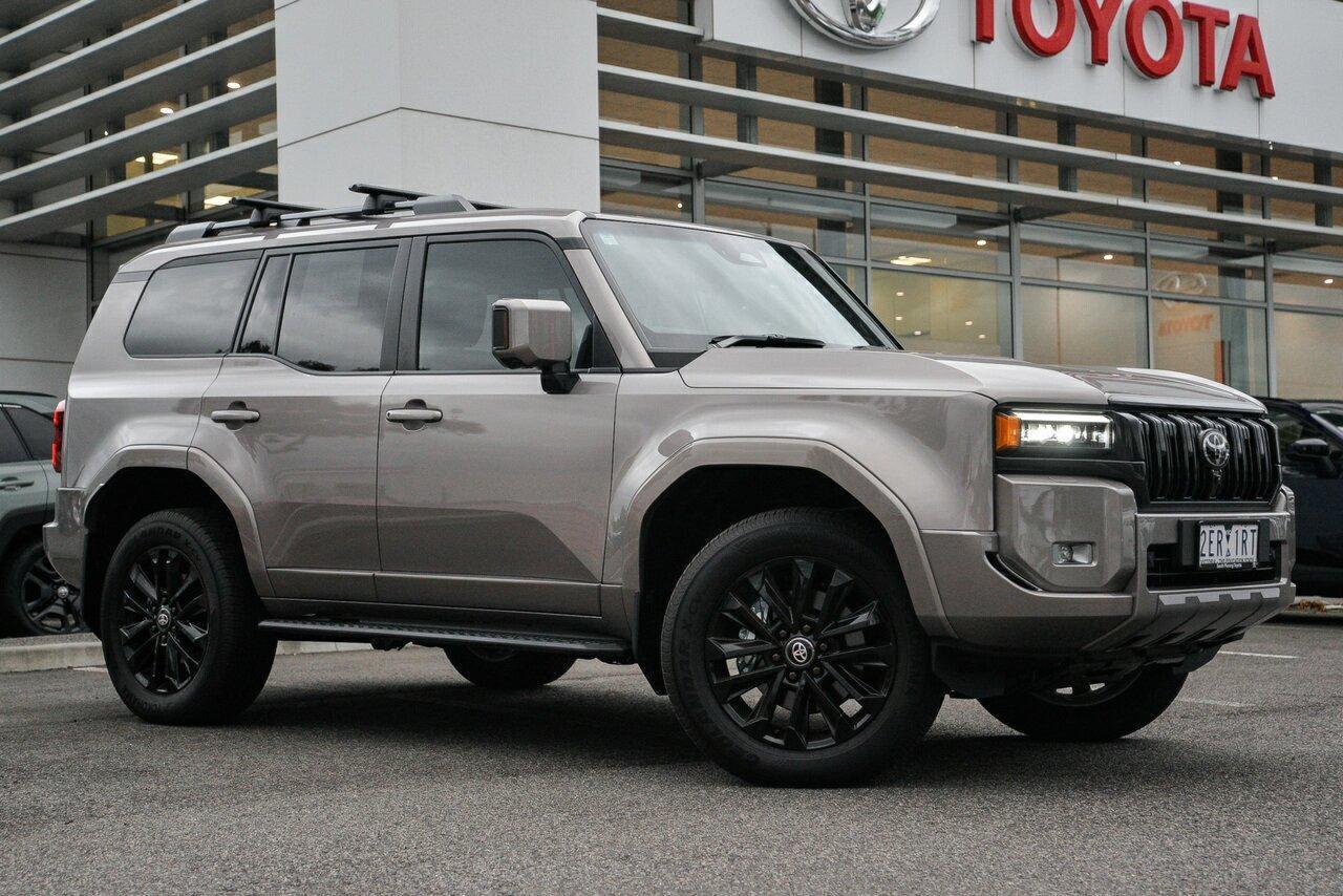 2026 Toyota Landcruiser Prado Kakadu in Bronze