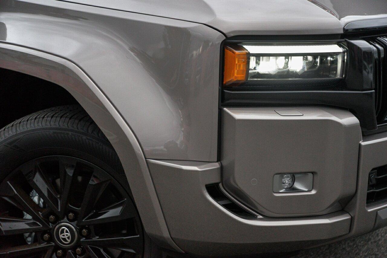 2026 Toyota Landcruiser Prado Kakadu in Bronze