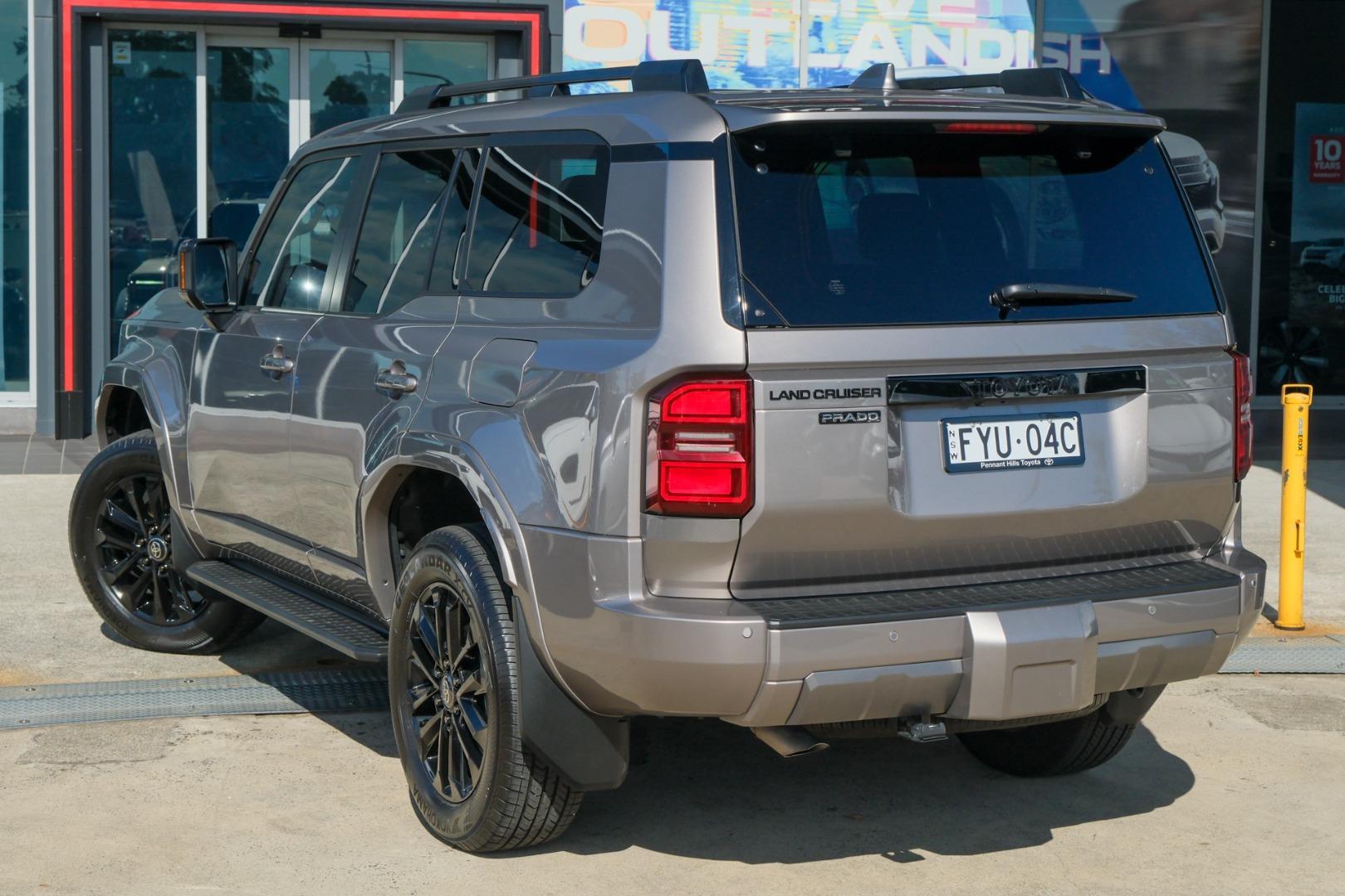 2025 Toyota Landcruiser Prado VX in Bronze