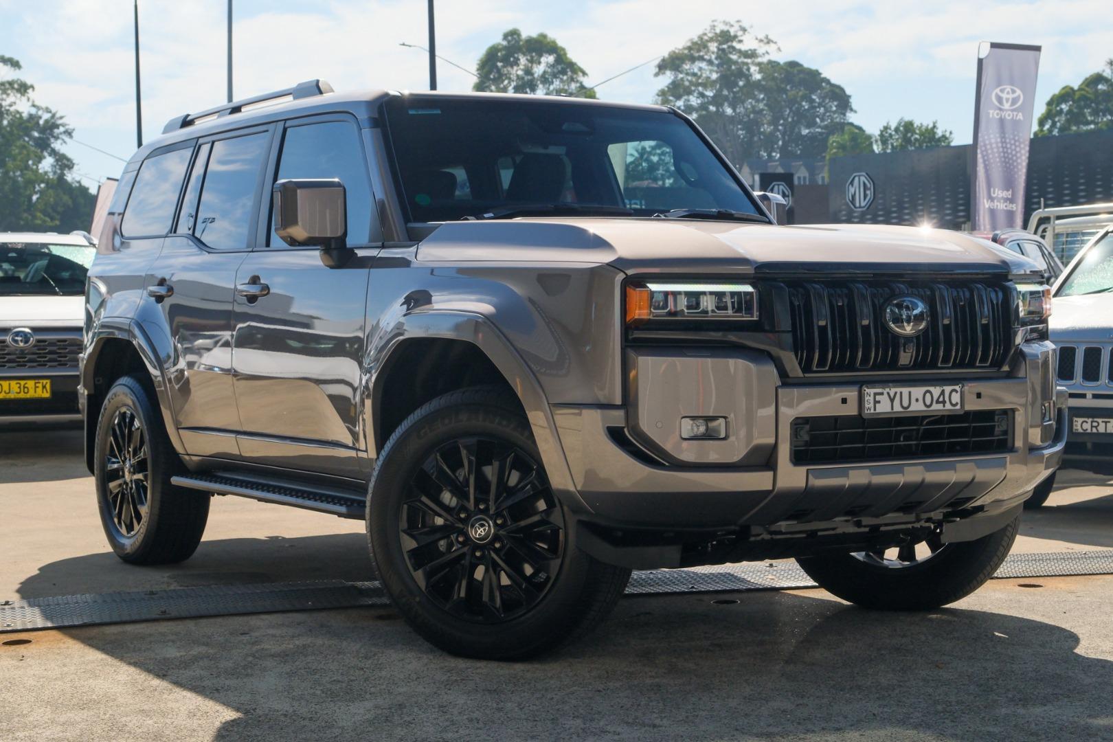 2025 Toyota Landcruiser Prado VX in Bronze