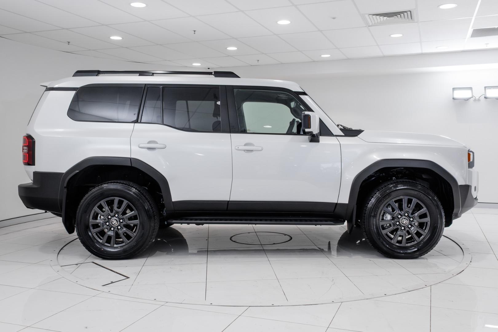 2025 Toyota Landcruiser Prado GXL in White