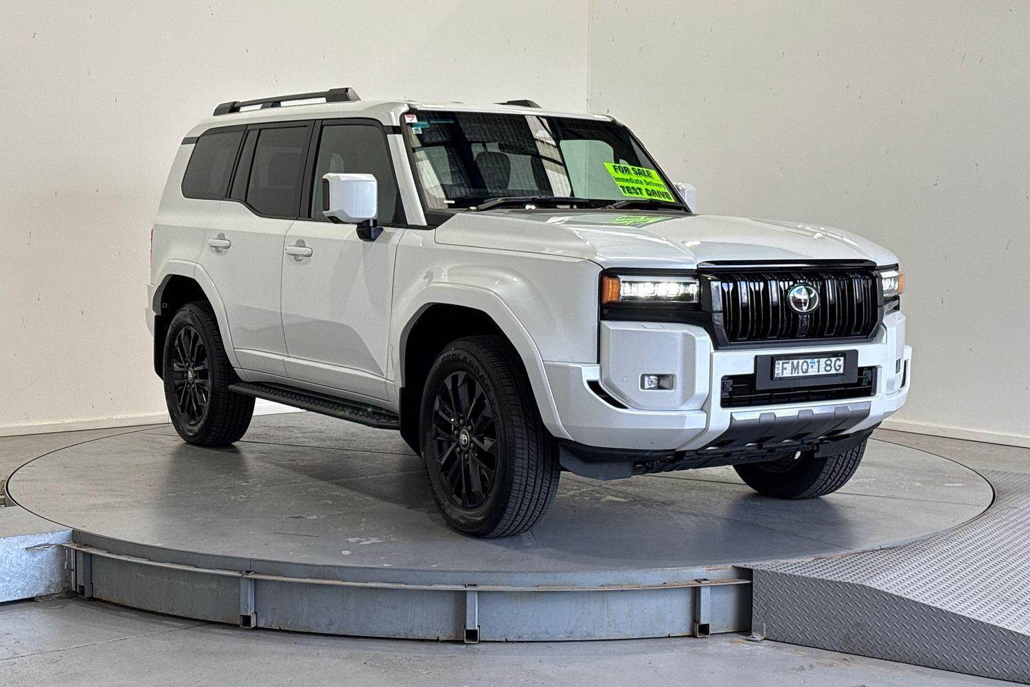 2024 Toyota Landcruiser Prado VX in White