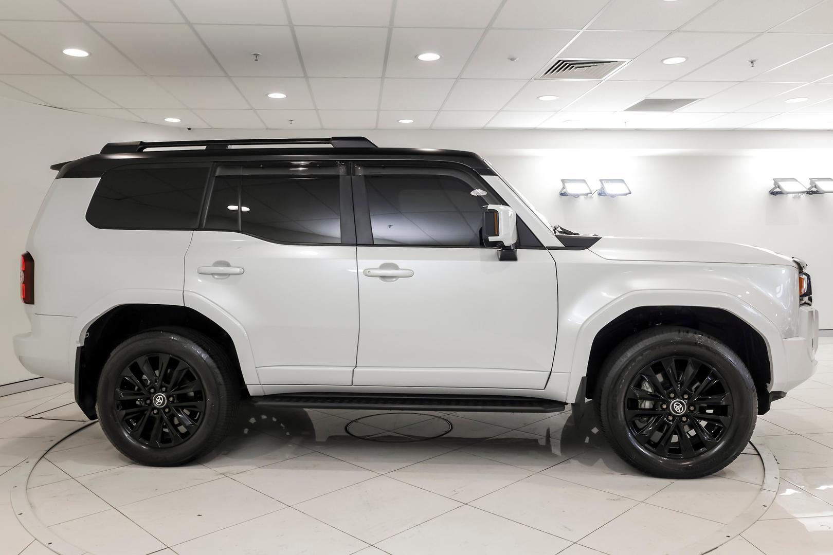2024 Toyota Landcruiser Prado VX in White