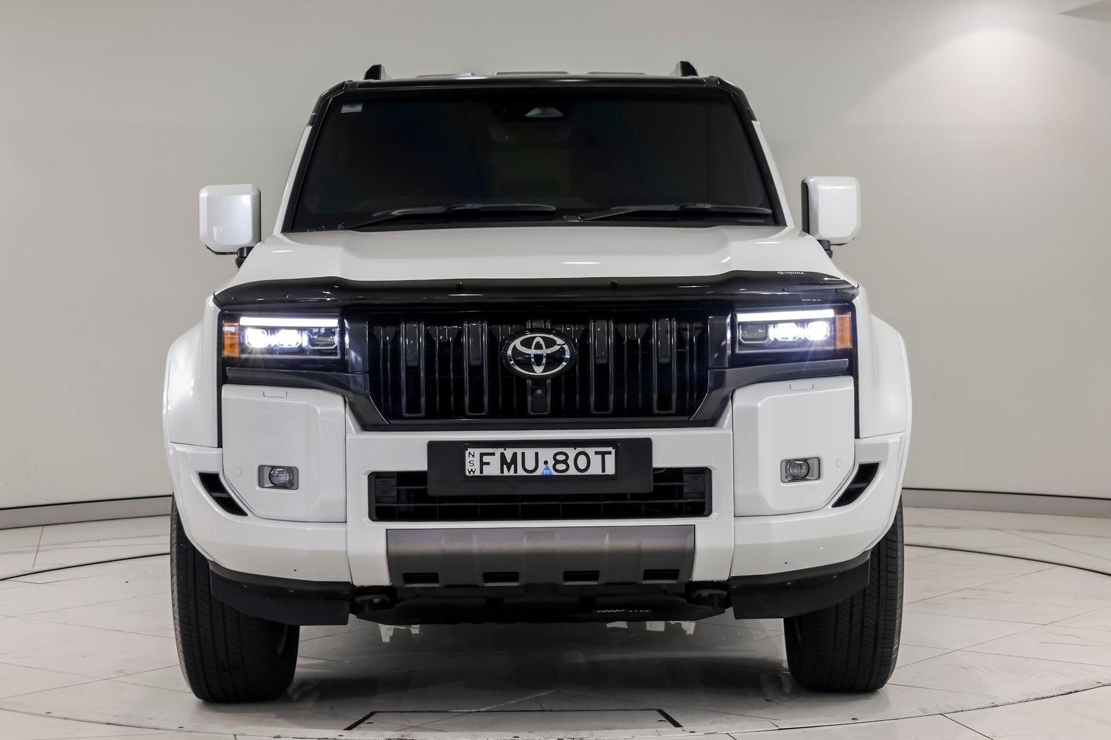 2024 Toyota Landcruiser Prado VX in White