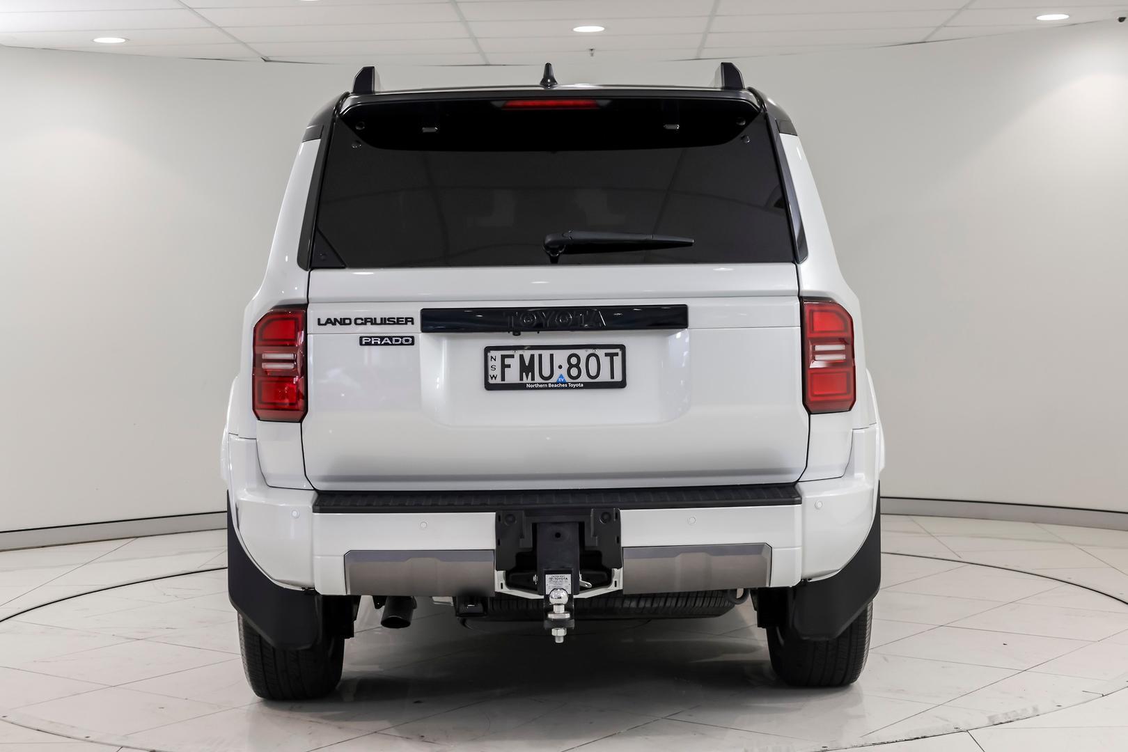 2024 Toyota Landcruiser Prado VX in White