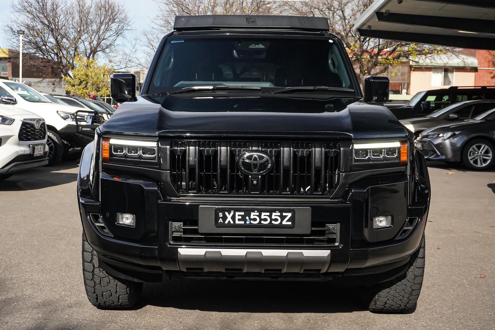 2024 Toyota Landcruiser Prado VX in Black