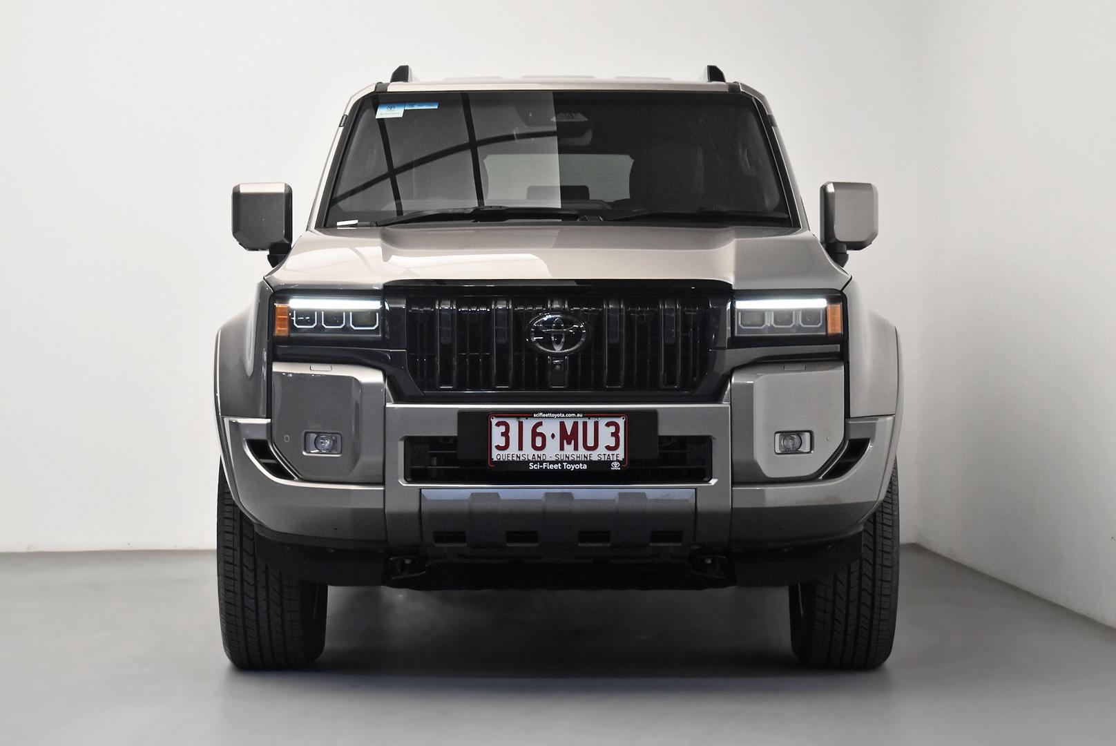 2025 Toyota Landcruiser Prado VX in Bronze