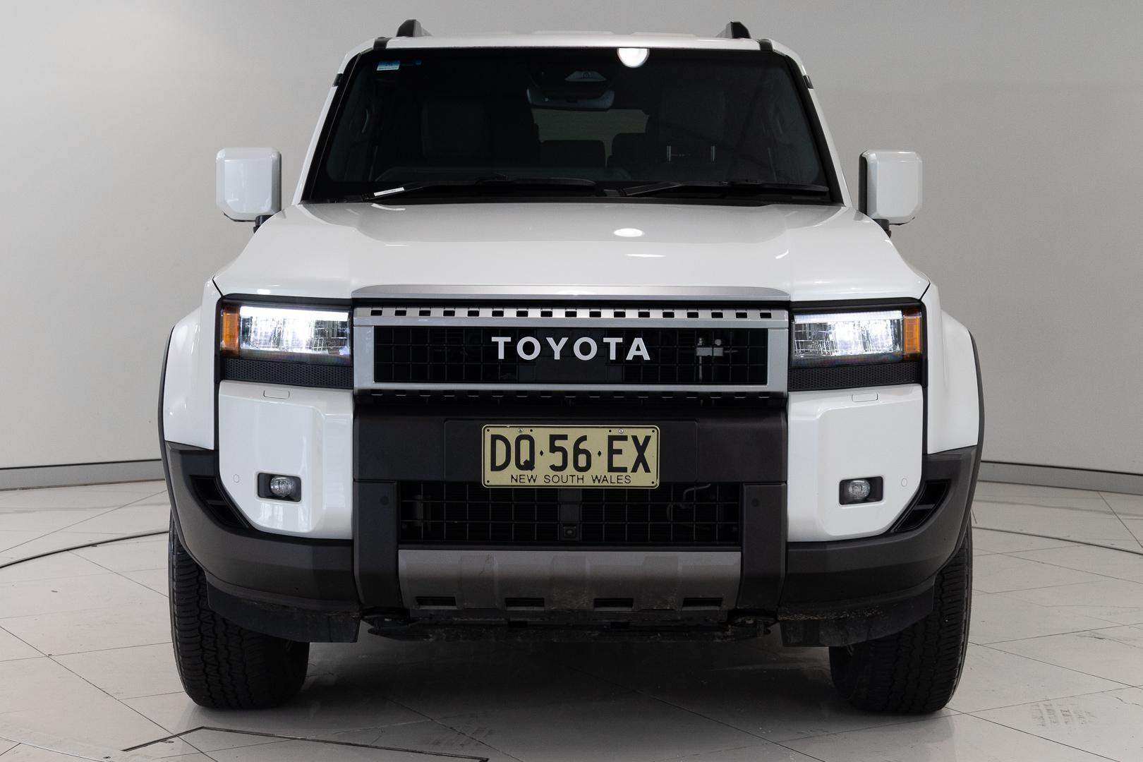 2025 Toyota Landcruiser Prado GXL in White