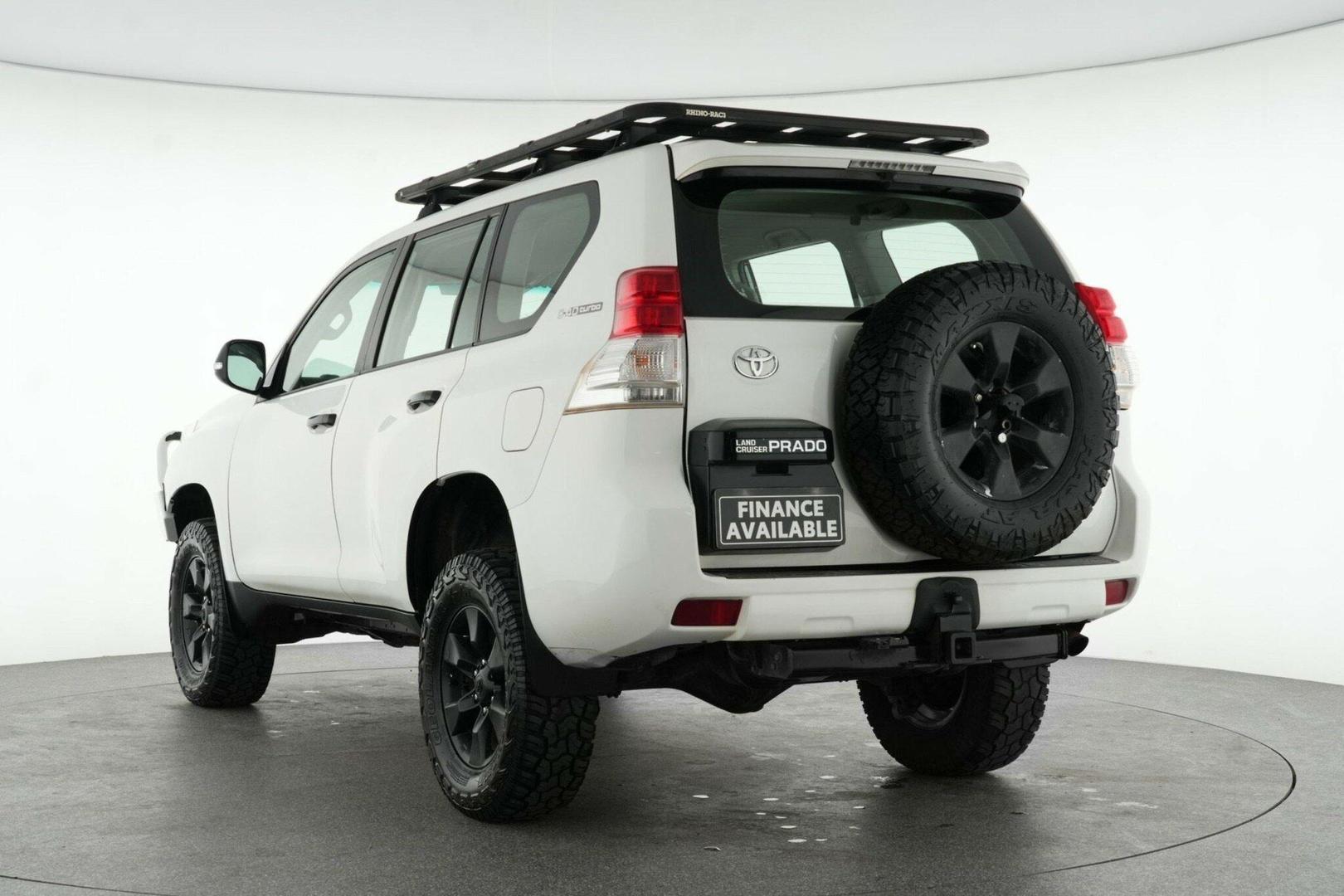 2010 Toyota Landcruiser Prado GX in White