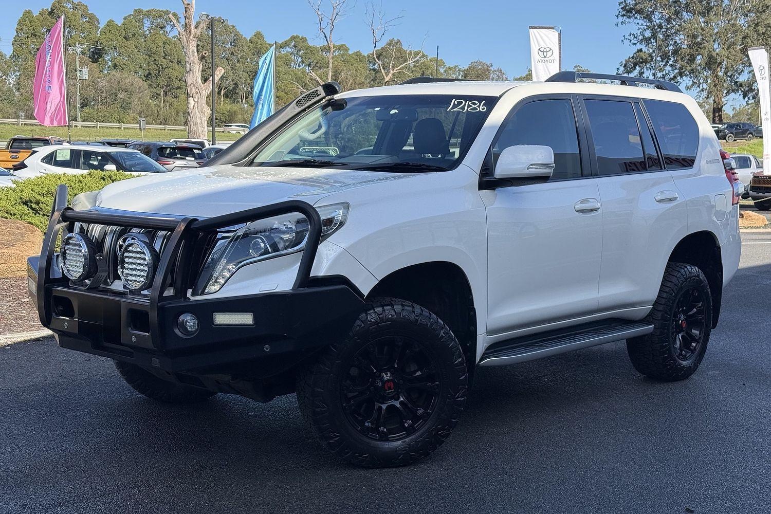 2014 Toyota Landcruiser Prado VX in White