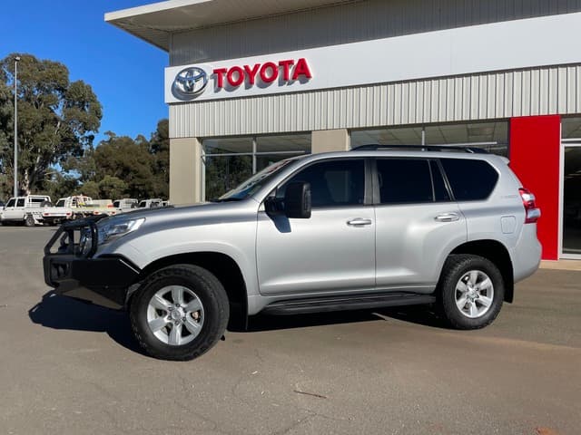 2014 Toyota Landcruiser Prado GXL in Silver