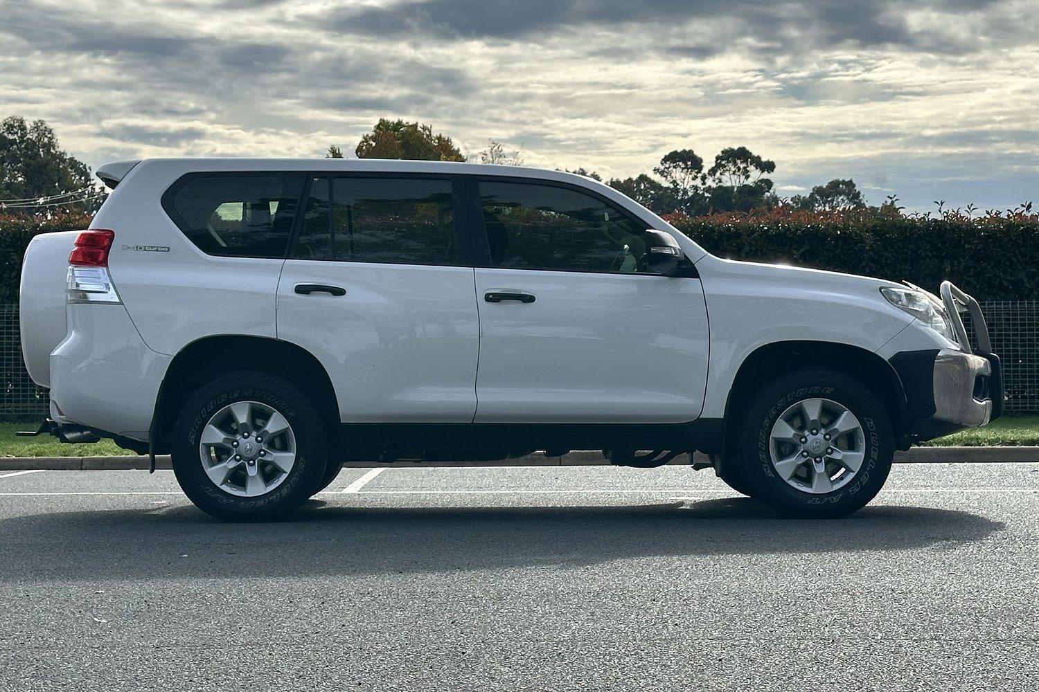 2011 Toyota Landcruiser Prado GX in White