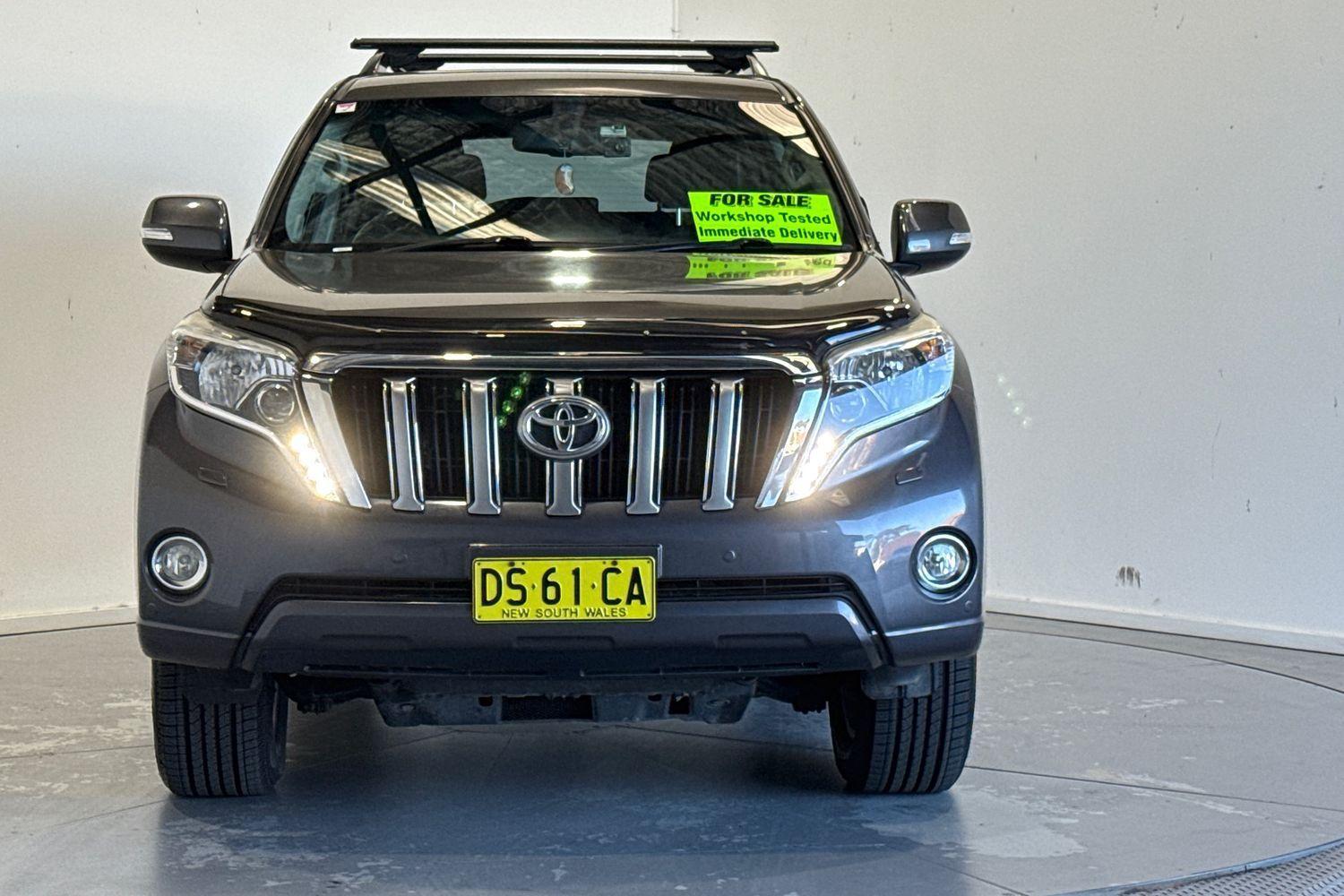 2015 Toyota Landcruiser Prado VX in Silver