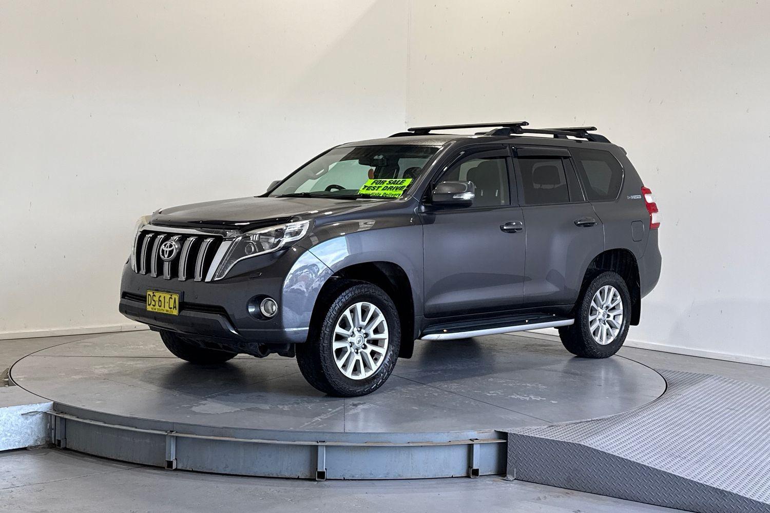 2015 Toyota Landcruiser Prado VX in Silver