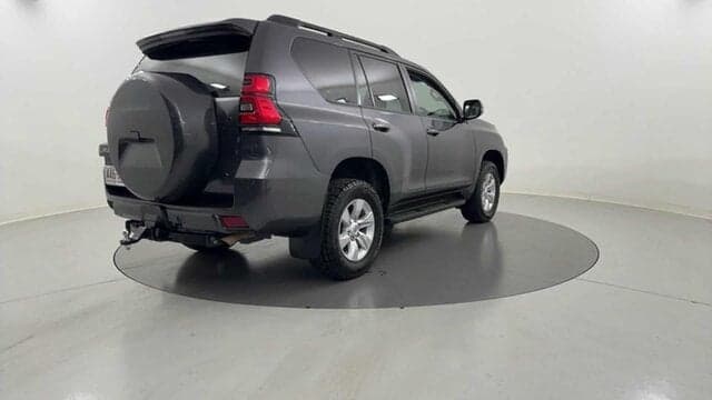 2017 Toyota Landcruiser Prado GXL in Silver