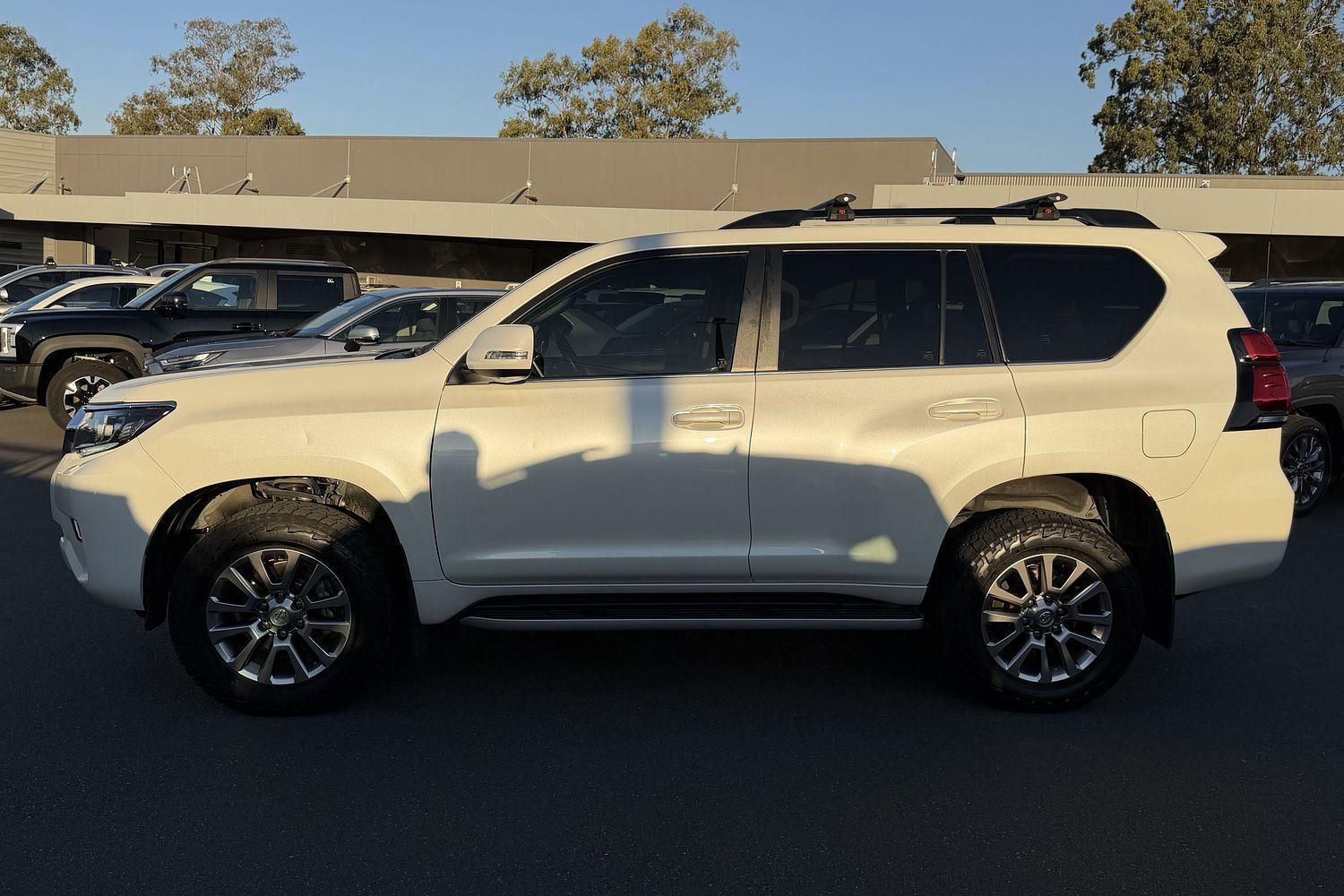 2019 Toyota Landcruiser Prado VX in White