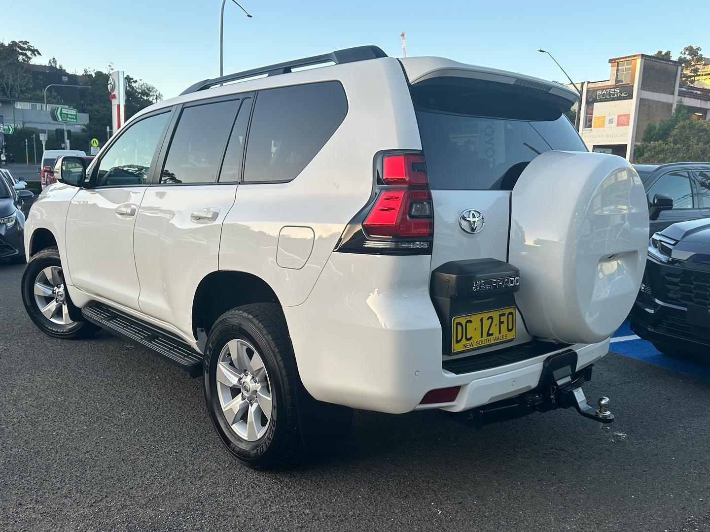 2021 Toyota Landcruiser Prado GXL in White