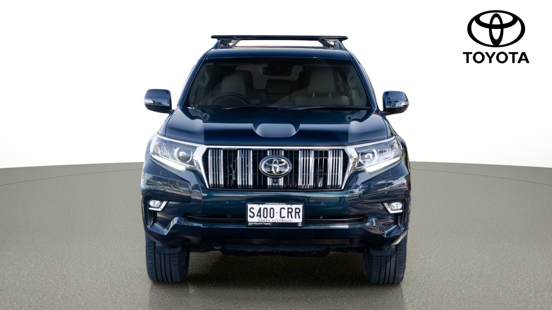 2022 Toyota Landcruiser Prado VX in Black