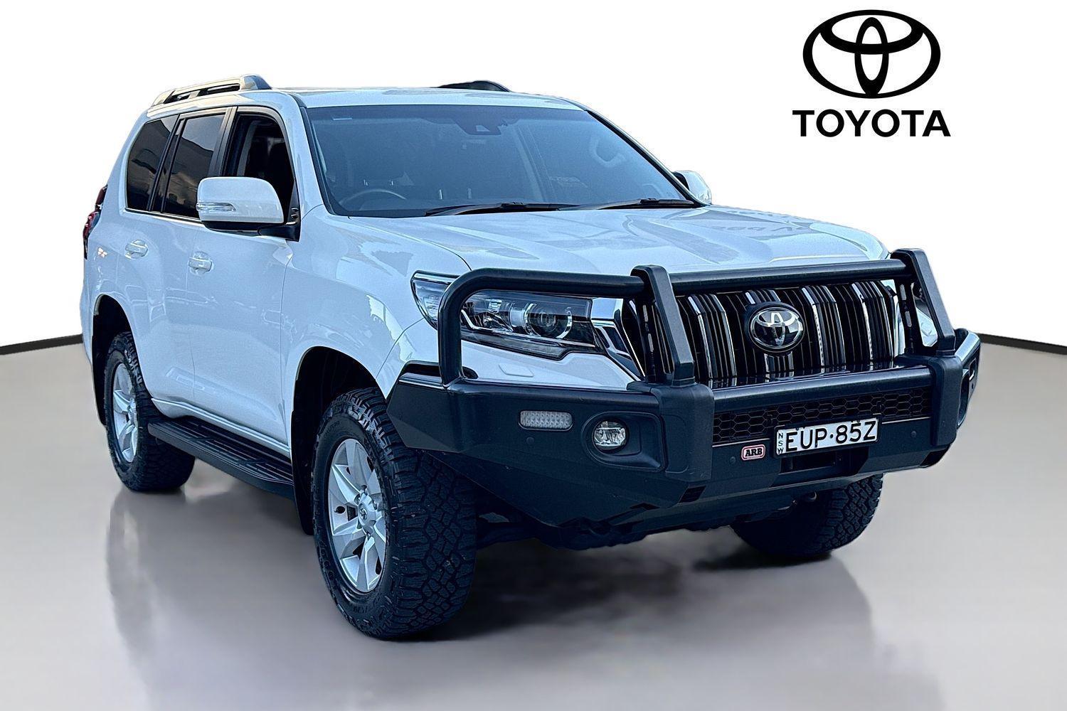 2023 Toyota Landcruiser Prado GXL in White