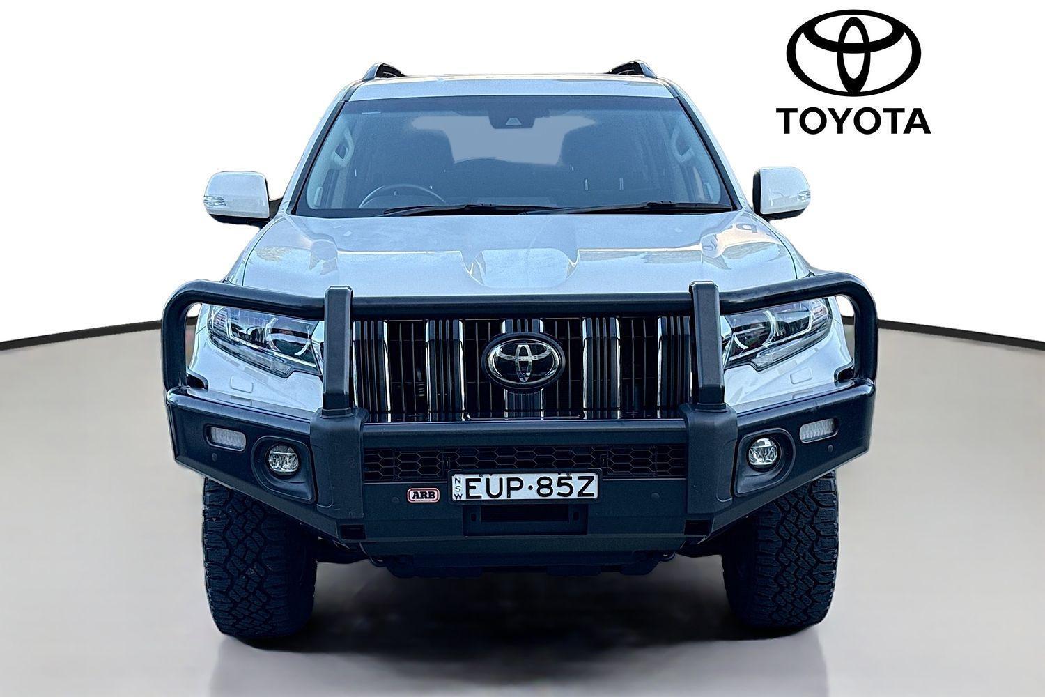 2023 Toyota Landcruiser Prado GXL in White