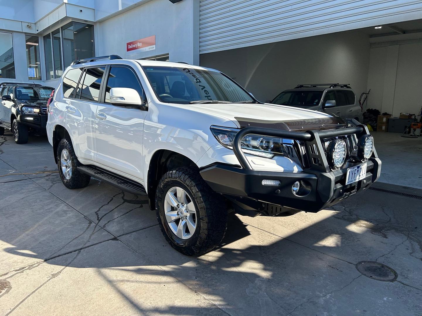 2023 Toyota Landcruiser Prado GXL in White