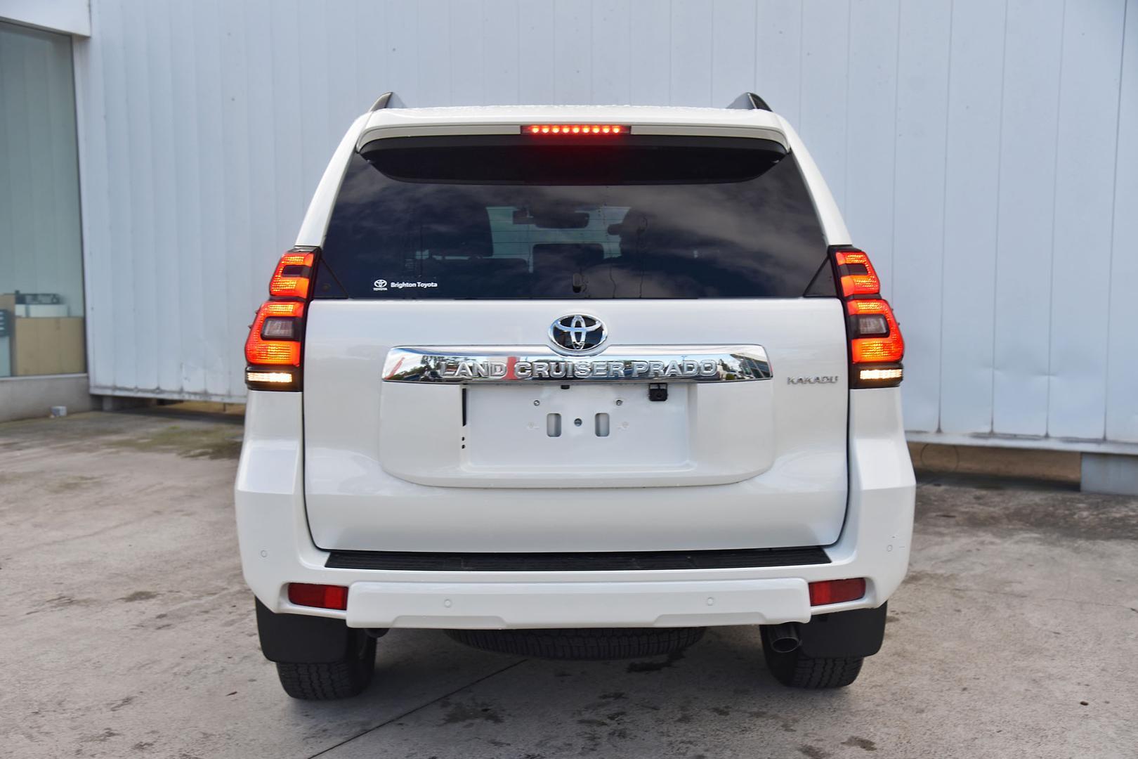 2023 Toyota Landcruiser Prado Kakadu in White