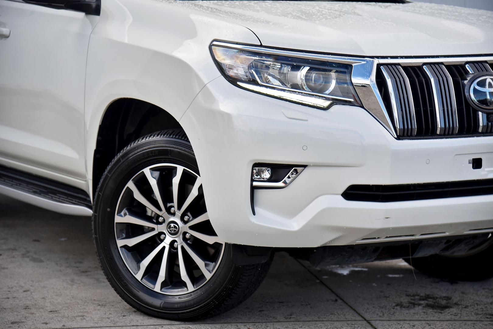 2023 Toyota Landcruiser Prado Kakadu in White