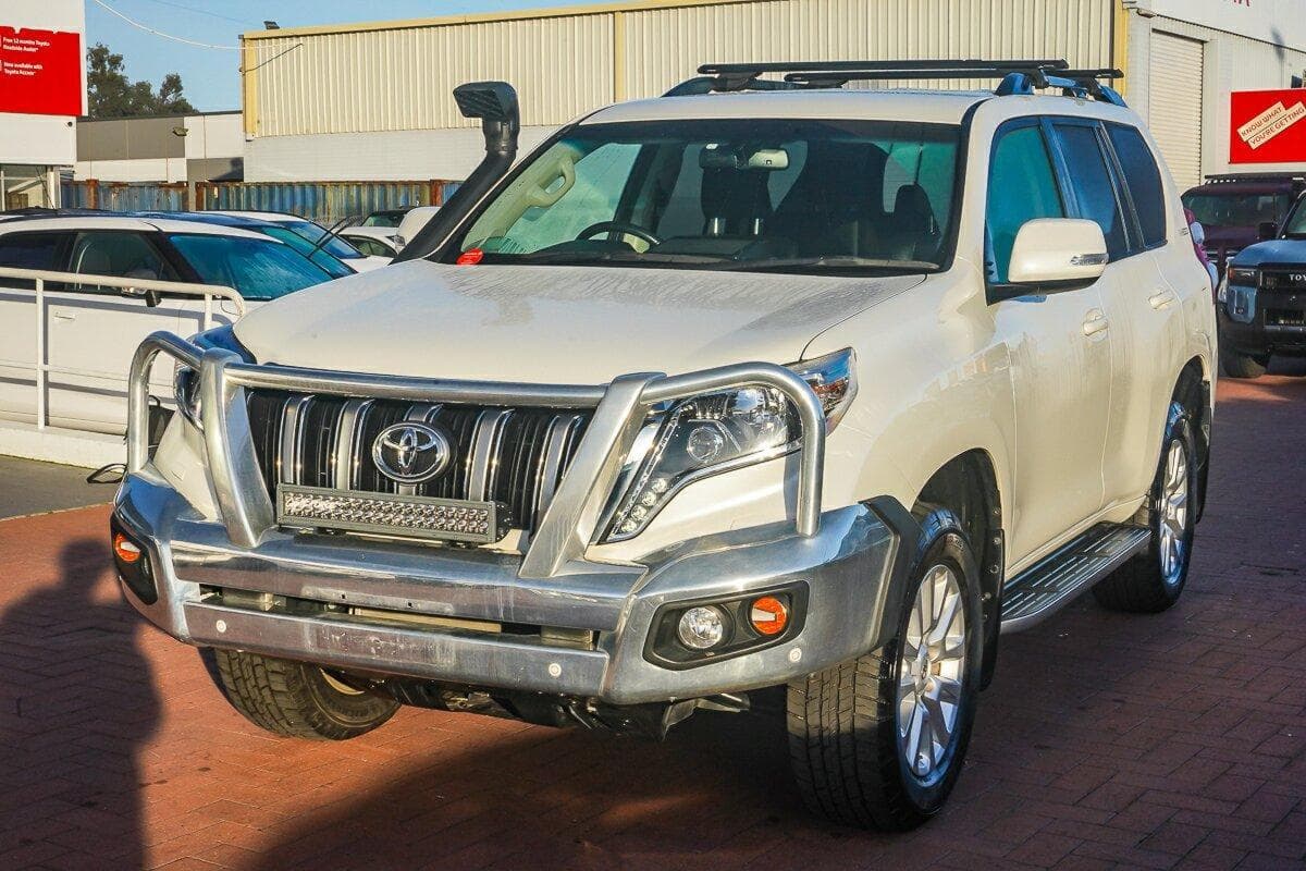 2017 Toyota Landcruiser Prado VX in White