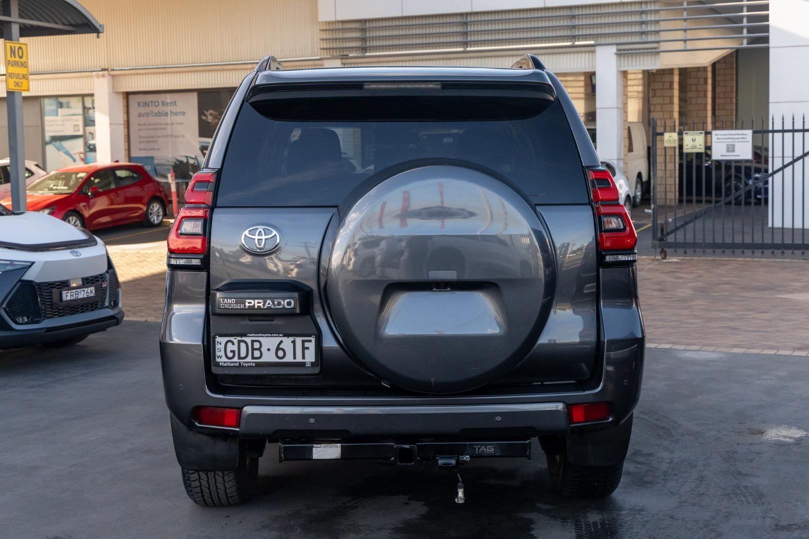 2021 Toyota Landcruiser Prado GXL in Silver