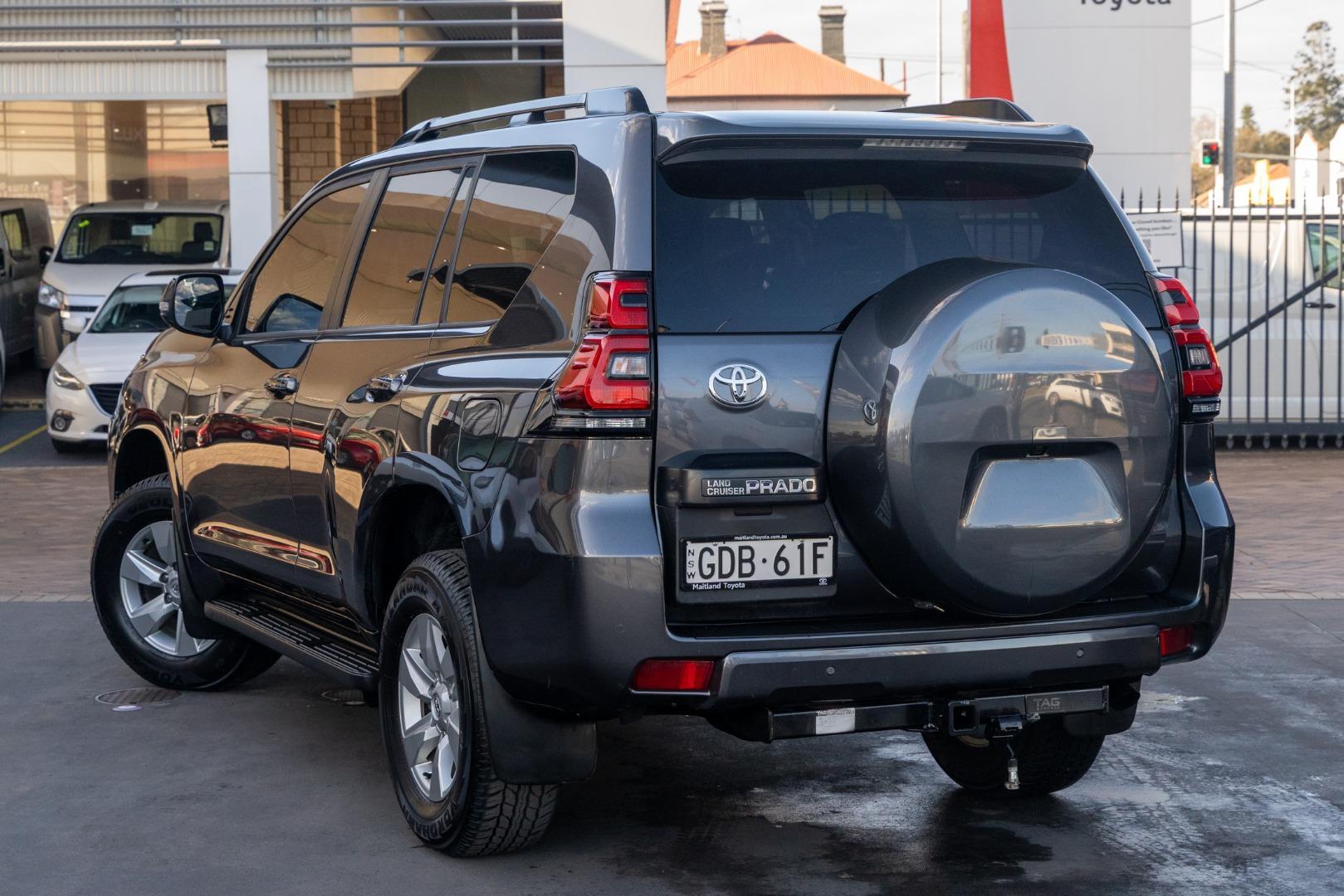 2021 Toyota Landcruiser Prado GXL in Silver