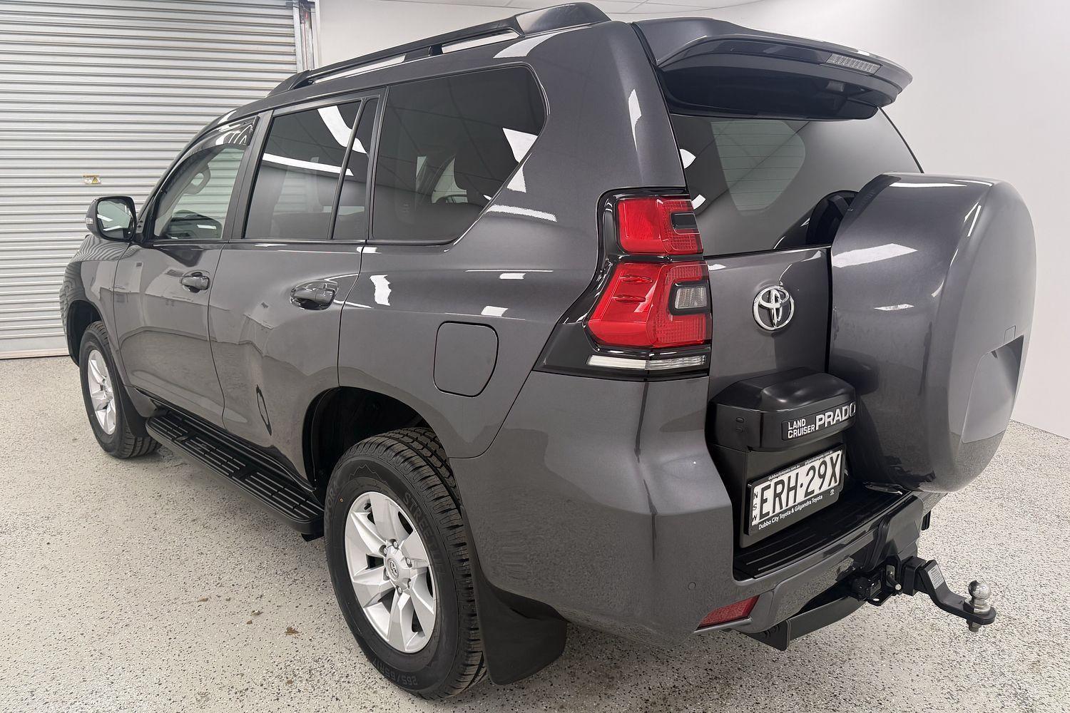 2021 Toyota Landcruiser Prado GXL in Silver