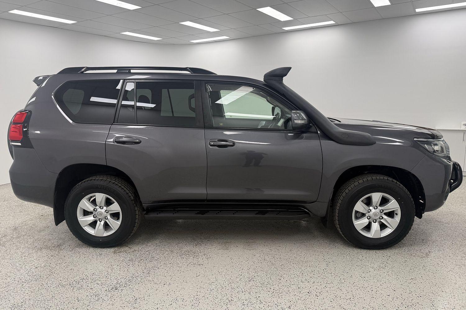 2021 Toyota Landcruiser Prado GXL in Silver