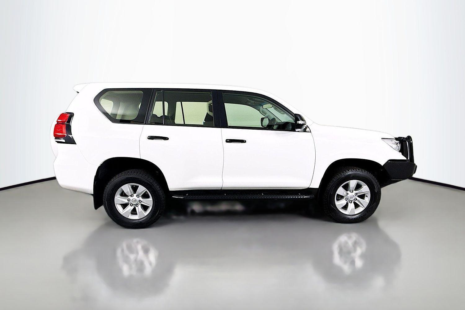 2022 Toyota Landcruiser Prado GX in White
