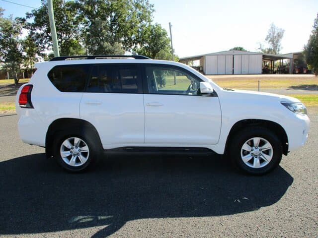 2023 Toyota Landcruiser Prado GXL in White