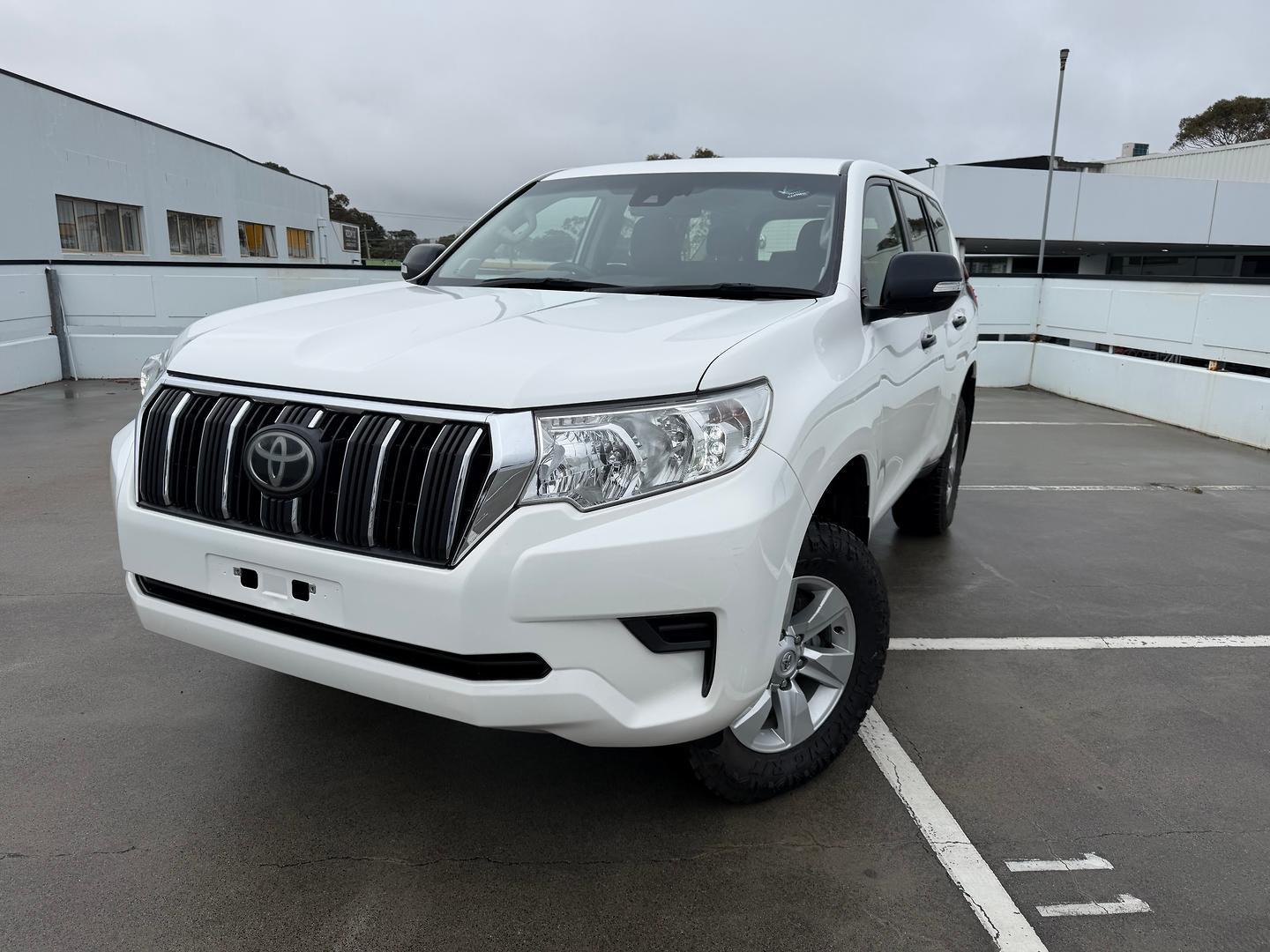 2023 Toyota Landcruiser Prado GX in White